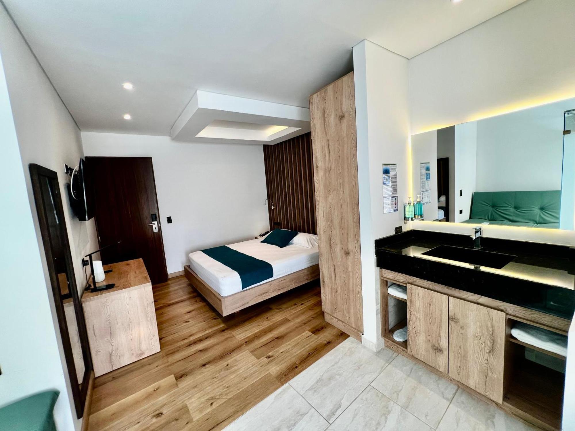 Hotel Toscana Oriente Ριονέγρο Εξωτερικό φωτογραφία