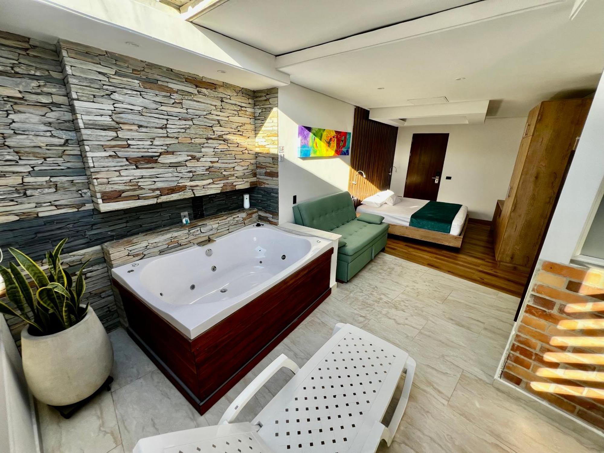 Hotel Toscana Oriente Ριονέγρο Εξωτερικό φωτογραφία