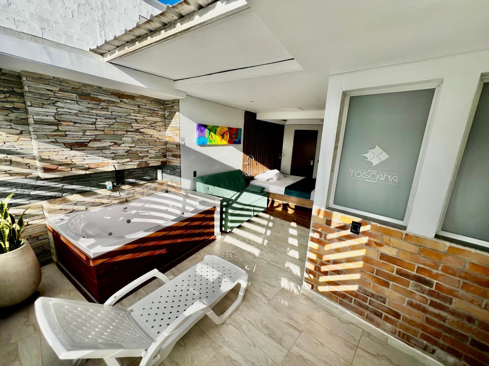 Hotel Toscana Oriente Ριονέγρο Εξωτερικό φωτογραφία