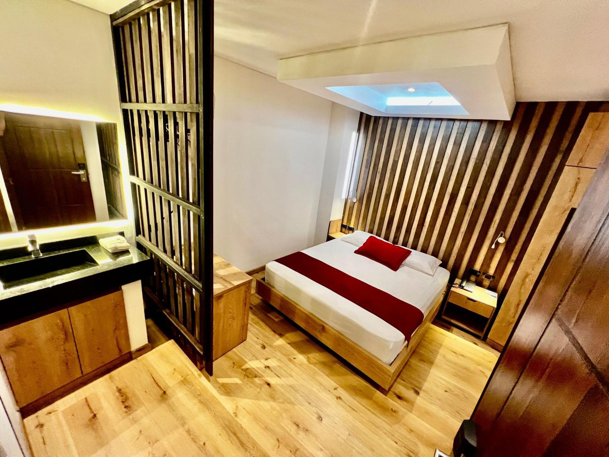Hotel Toscana Oriente Ριονέγρο Εξωτερικό φωτογραφία
