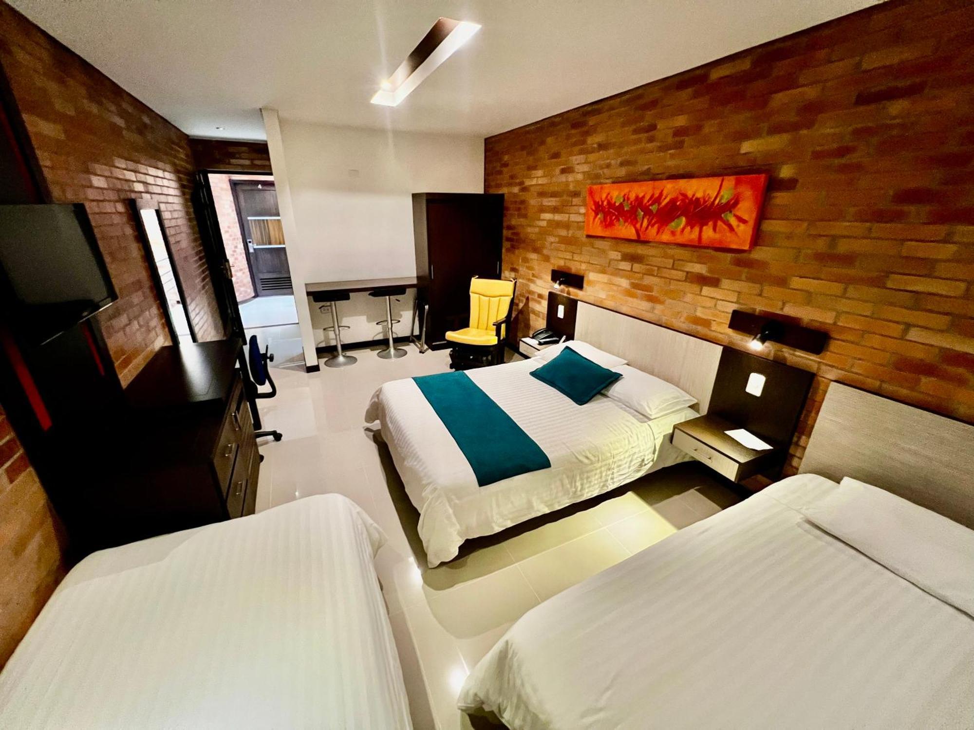Hotel Toscana Oriente Ριονέγρο Εξωτερικό φωτογραφία